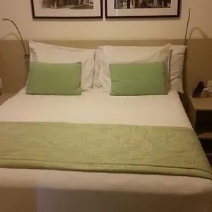 flat-conselheiro-aguiar-1502.portodegalinhashotels.com/
